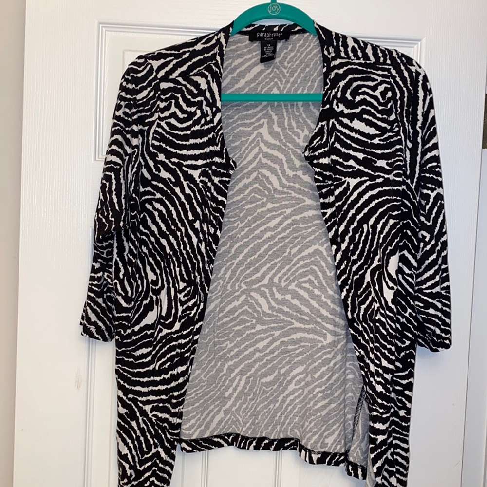 Paraphrase Women Zebra Cardigan Size 1X